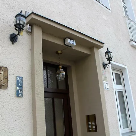 Ferienwohnungen Marquardt *