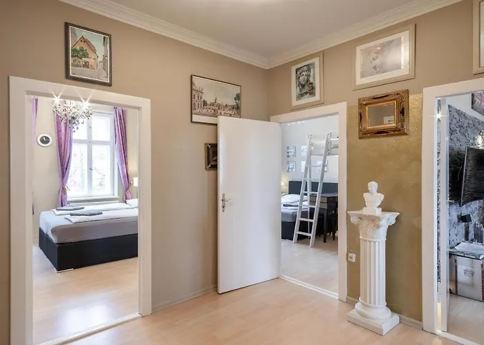 Marquardt Apartman *